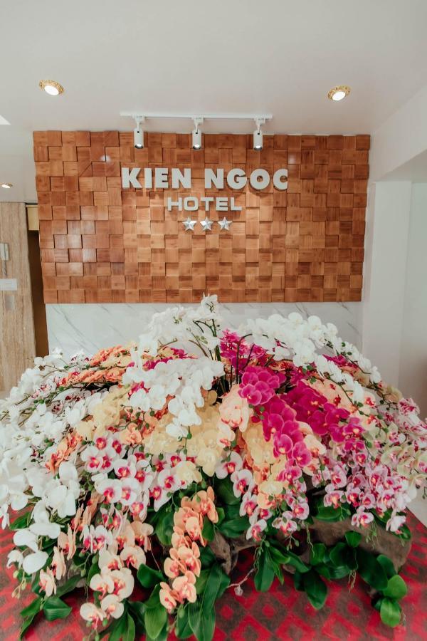 Готель Khach San Kien Ngoc Dong Khe Sau Екстер'єр фото